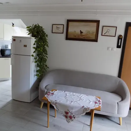 Charlie Vendeghaz,emelet 8 Fos,100m2-es