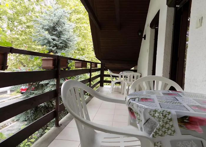 Charlie Vendégház,emelet 8 Fős,100m2-es Siófok