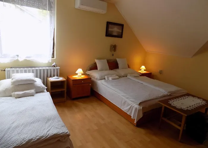 Charlie Vendégház,emelet 8 Fős,100m2-es *